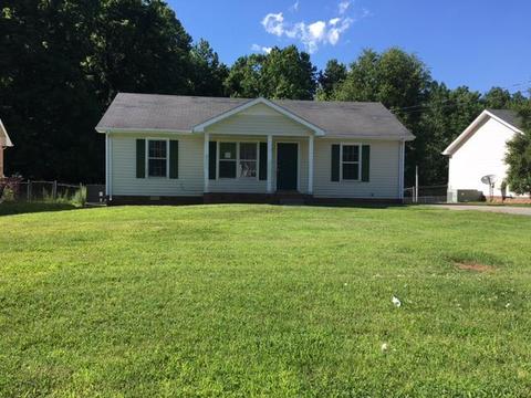 309 Britton Springs Rd