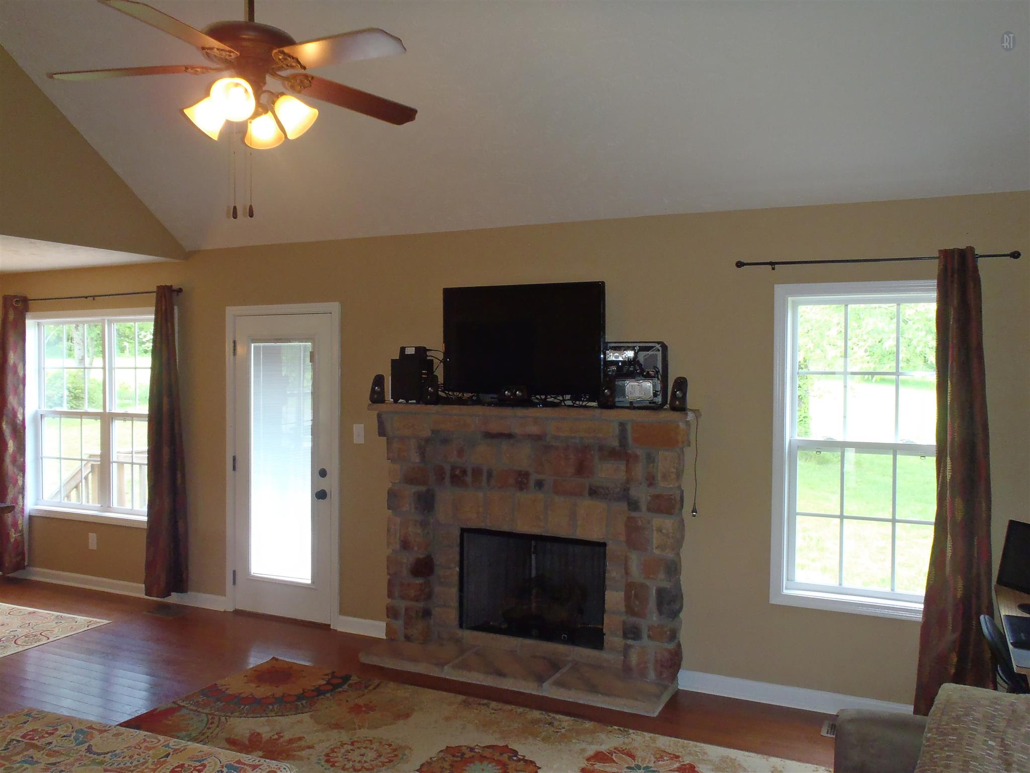 1132 York Meadows Rd, Clarksville TN 37042