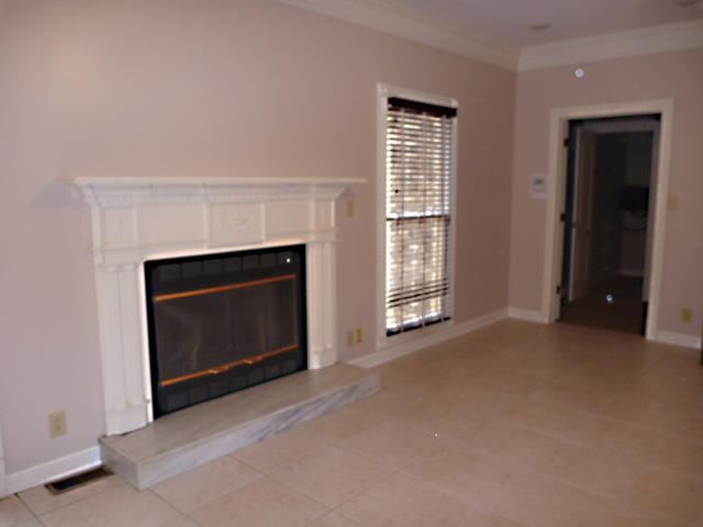2704 Wakefield Dr, Clarksville TN 37043