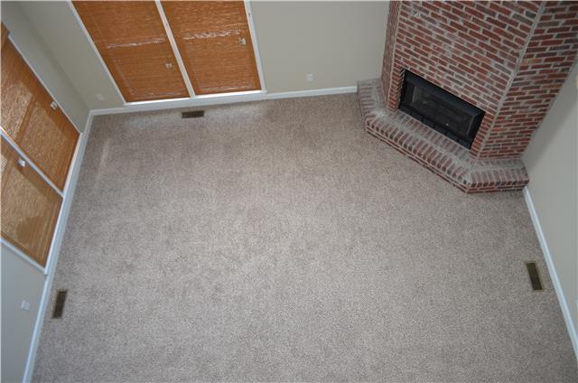588 Bristol Ct, Clarksville TN 37043
