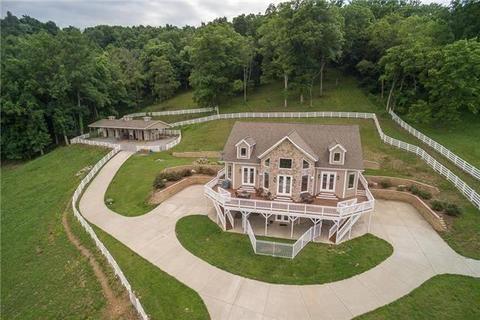 7016 Lanceleaf Dr