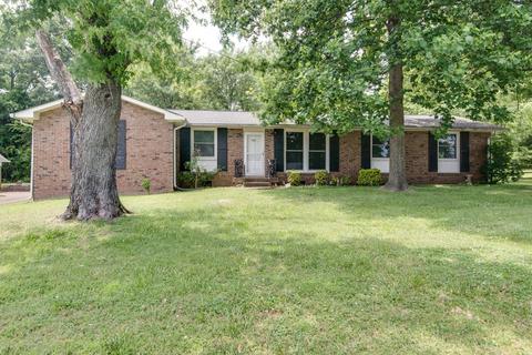4272 Brackenwood Dr