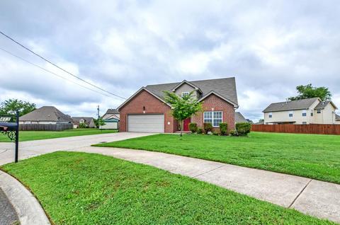 217 Lealand Ln