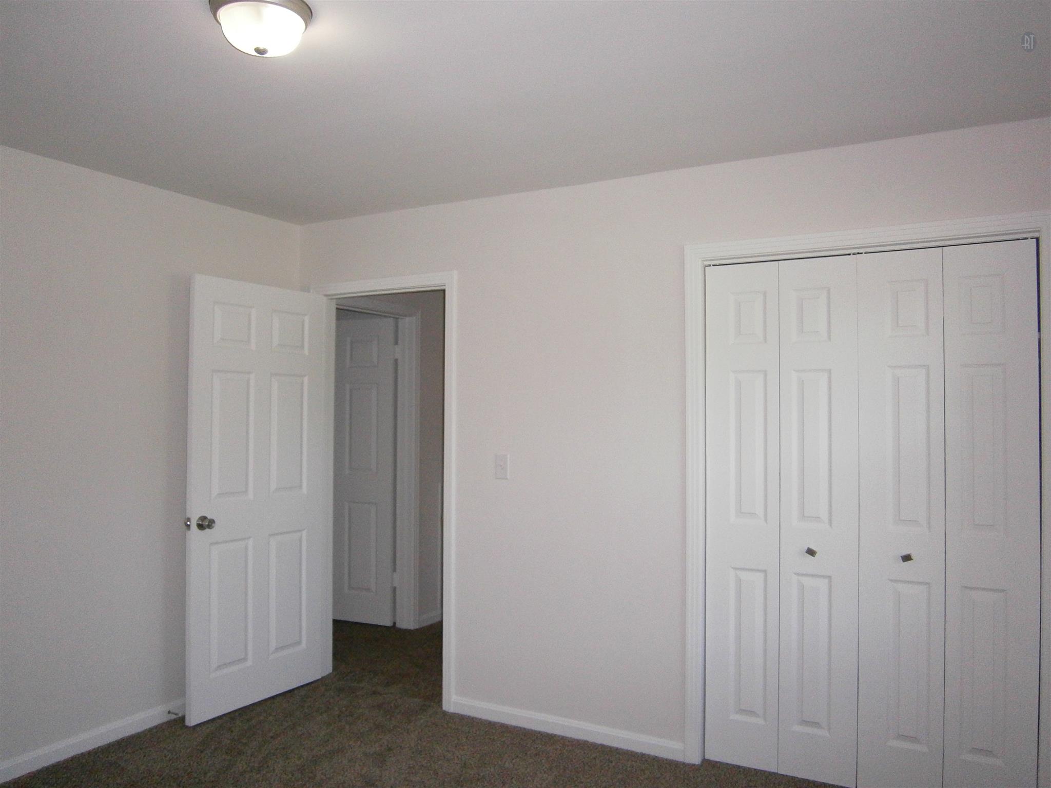 For Sale: 827 Castle Heights Ave Lebanon, TN 37087
