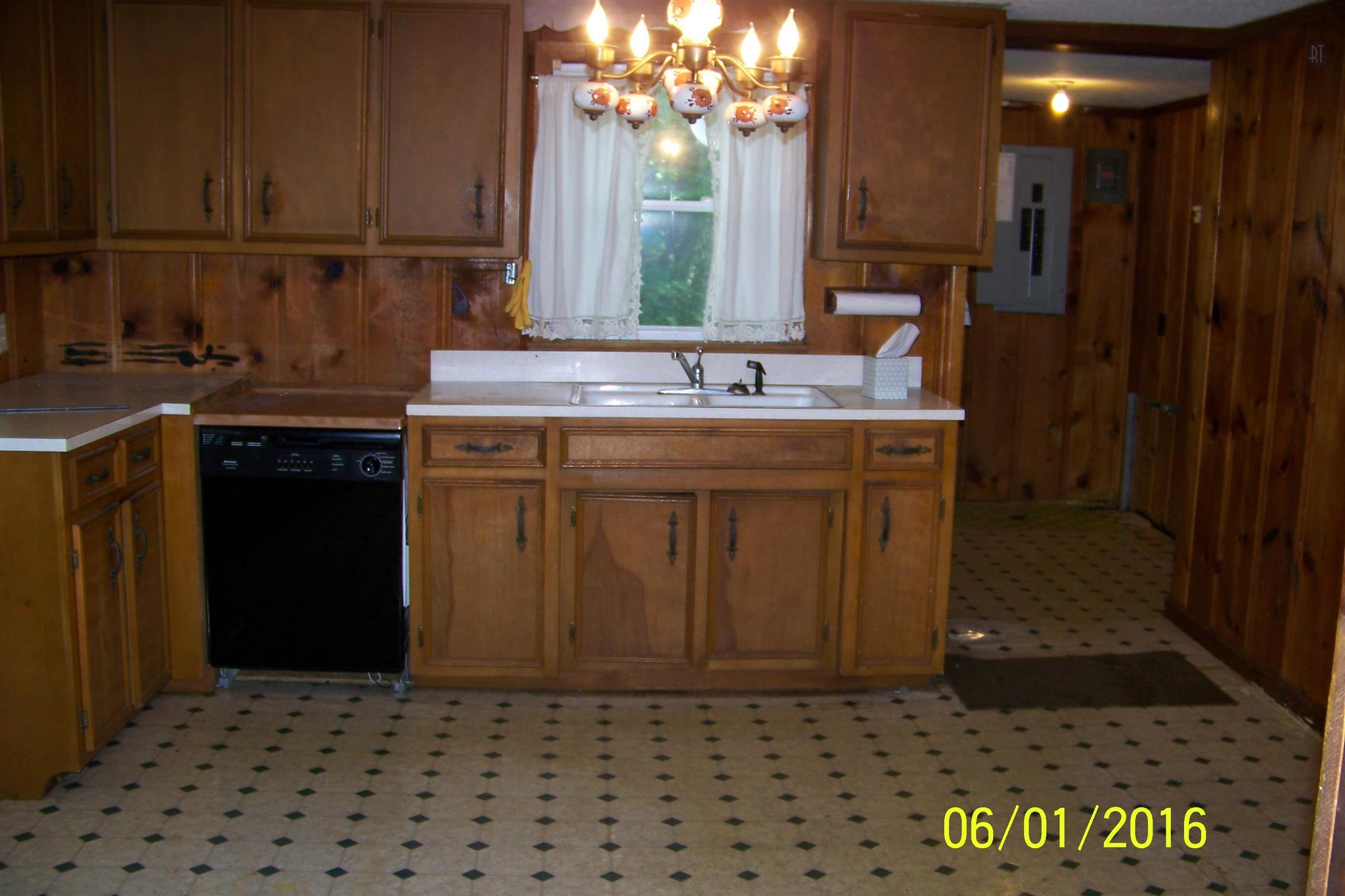 For Sale: 799 Leeville Lebanon, TN 37090