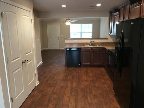 1724 Mercury Blvd #1724