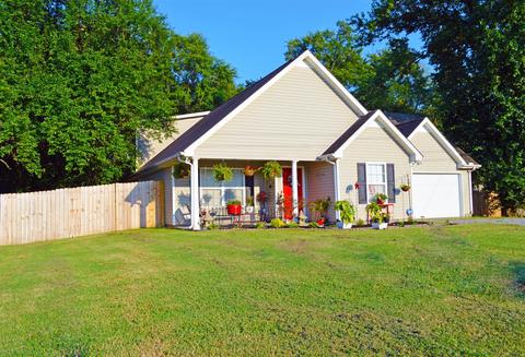 4517 Hammock Dr