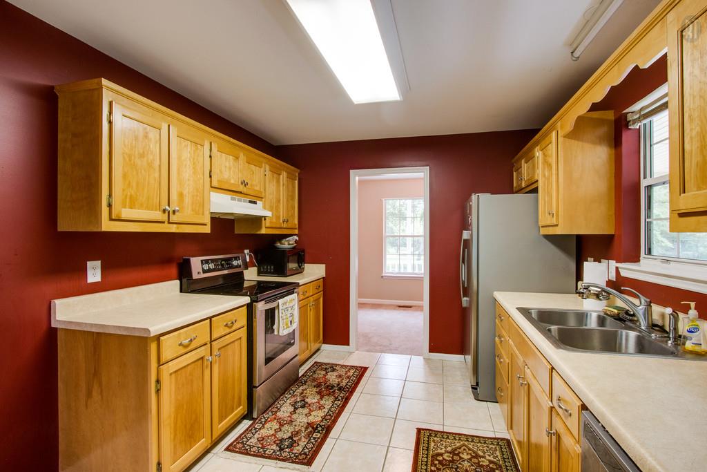 For Sale: 5558 Vanderbilt Rd Old Hickory, TN 37138