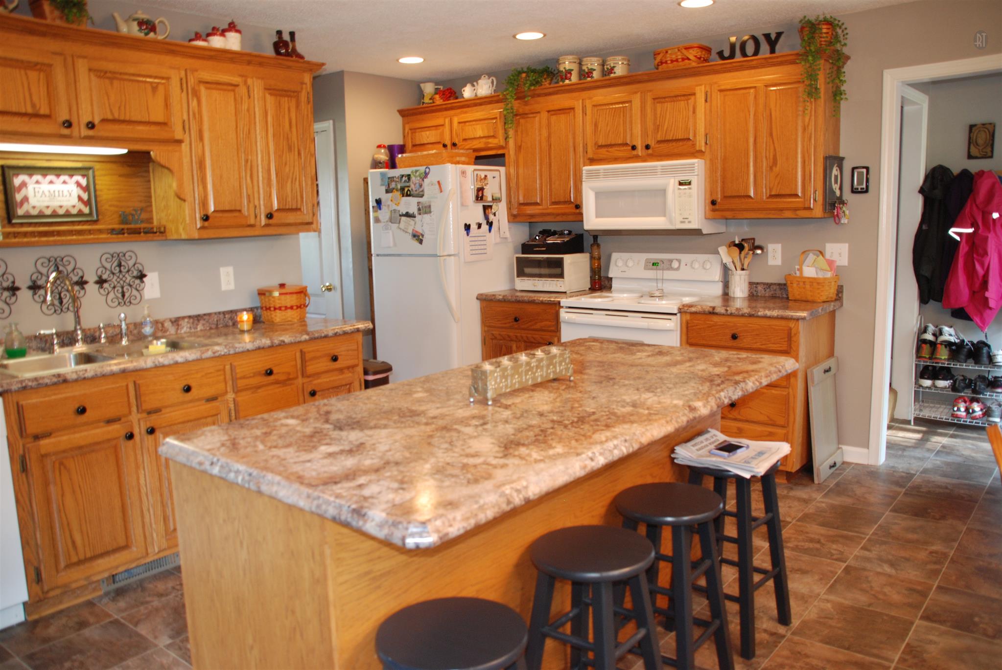 6004 Pleasant Hill Dr, Pleasant View TN 37146
