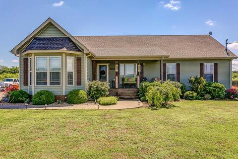 202 Hummingbird Ln