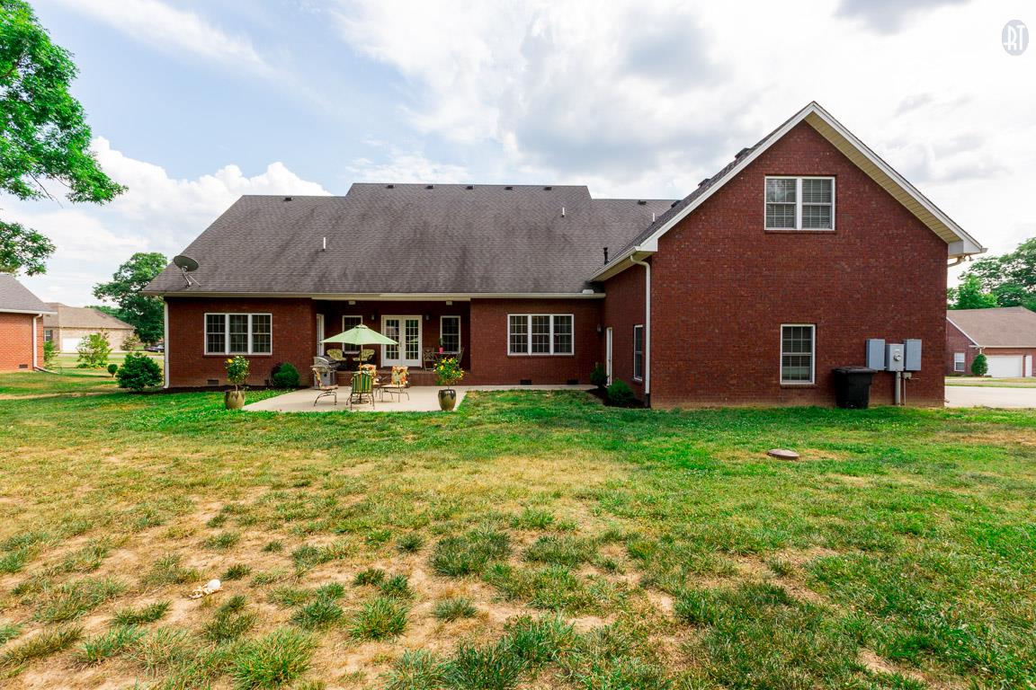 For Sale: 106 Finch Ln Shelbyville, TN 37160