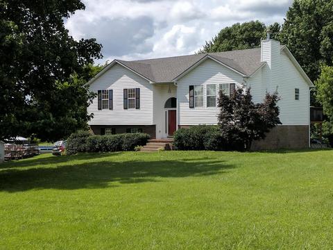 6005 Lily Dr