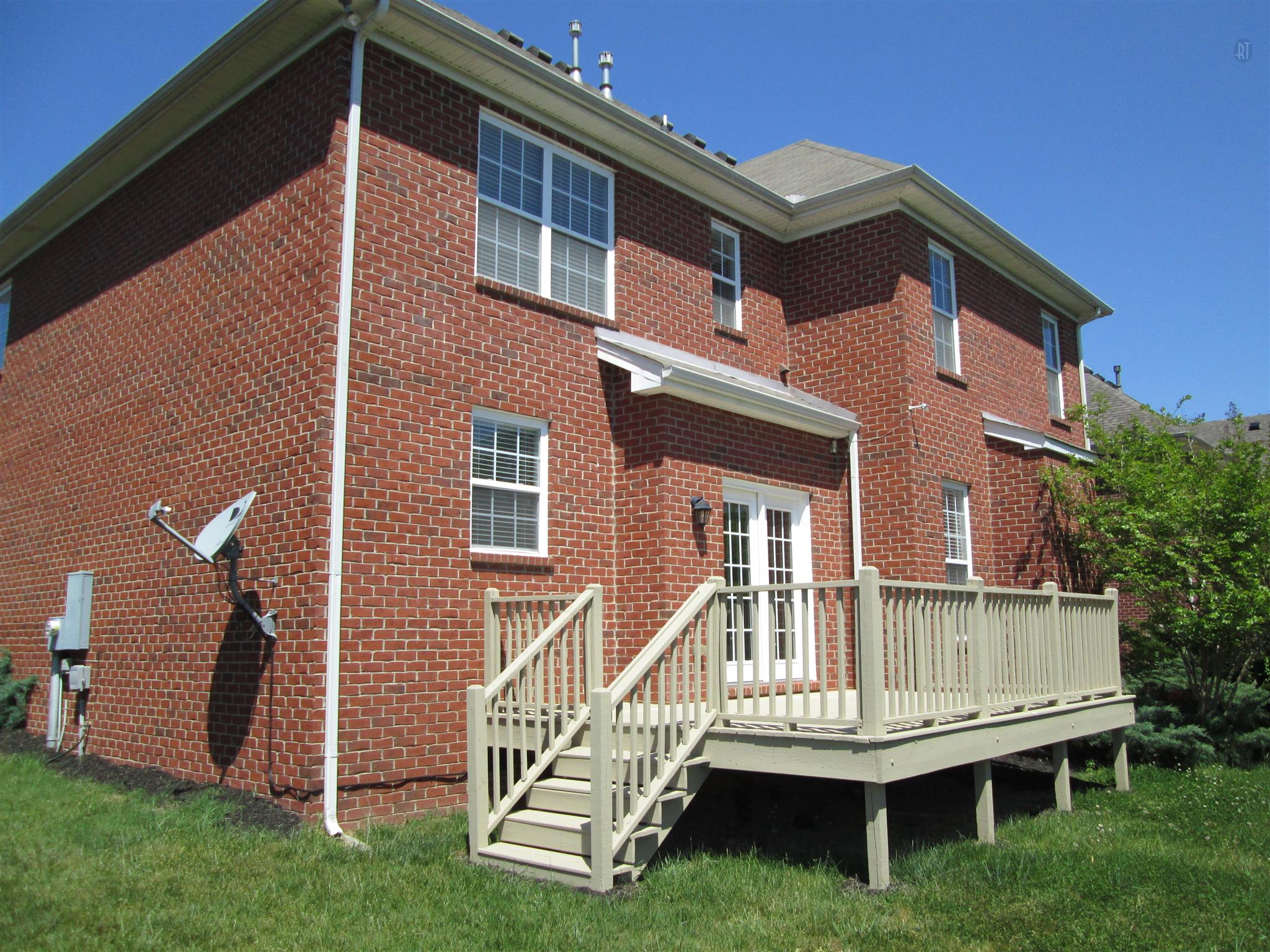 1019 Brixworth Dr, Thompsons Station TN 37179