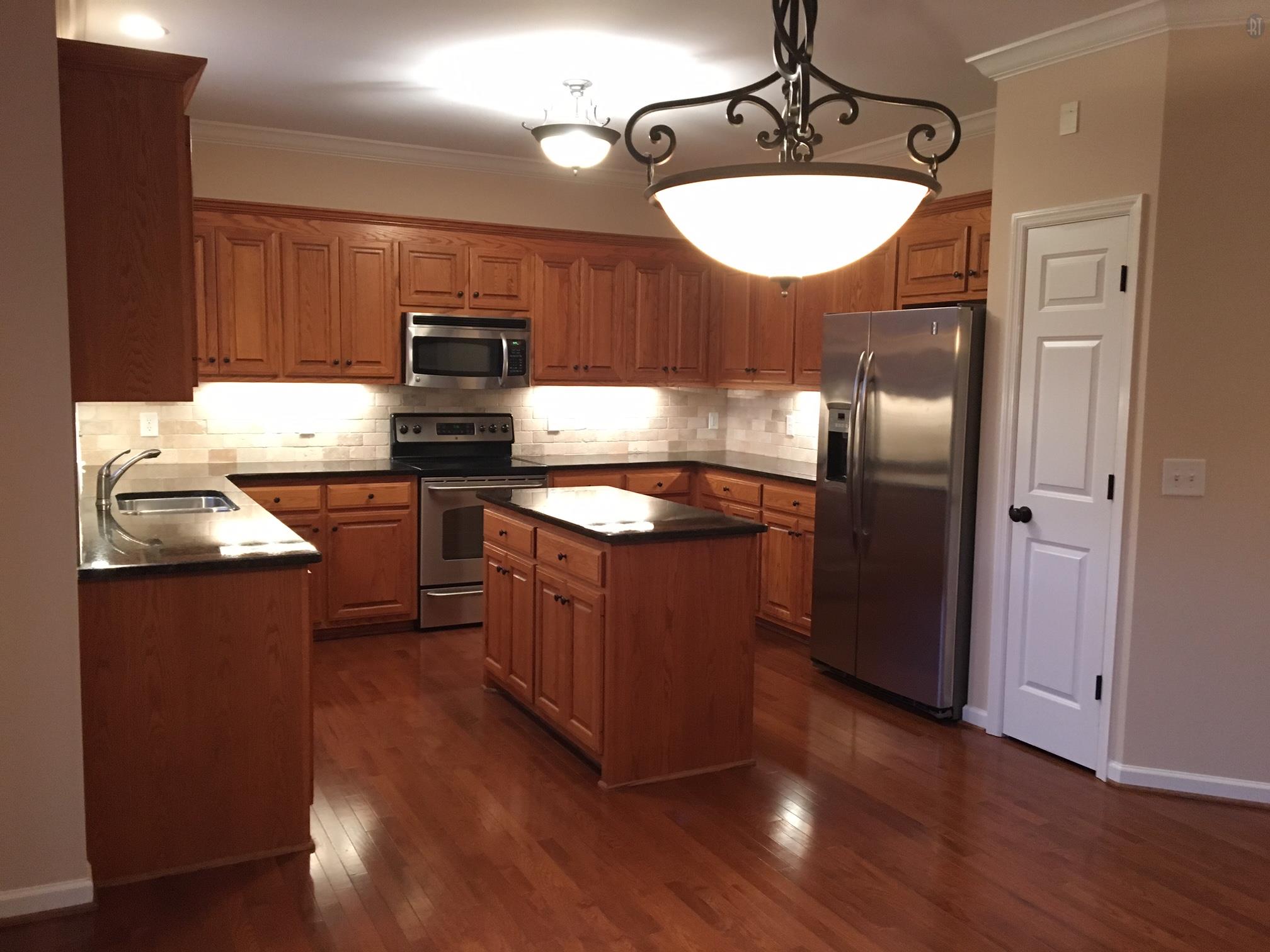 1019 Brixworth Dr, Thompsons Station TN 37179