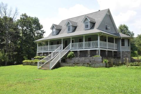 1530 Spain Hill Rd