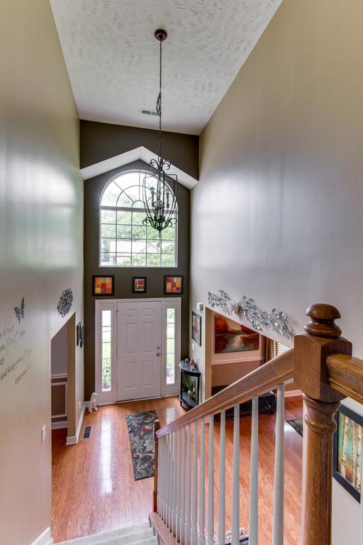 For Sale: 316 Holly Ln White House, TN 37188