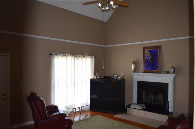 4026 Sawmill Rd, Woodlawn TN 37191