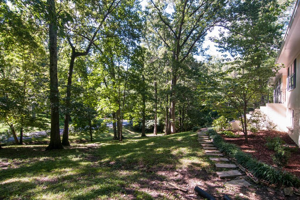 For Sale: 6747 Pennywell Dr Nashville, TN 37205