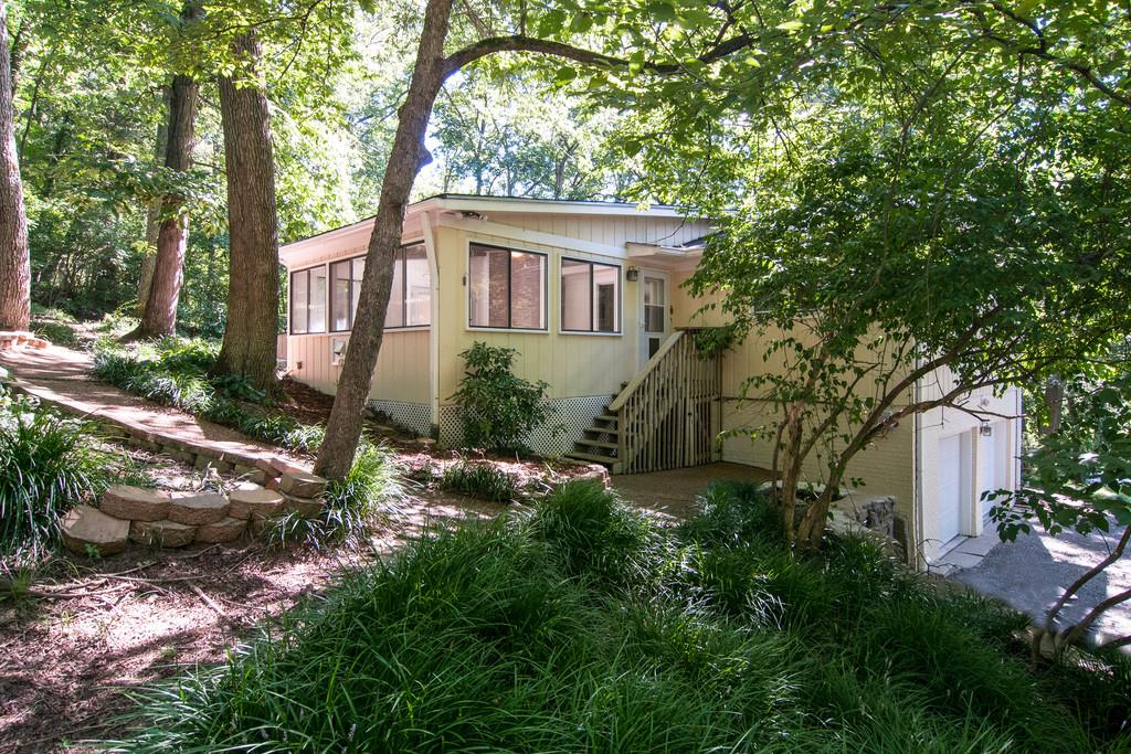 For Sale: 6747 Pennywell Dr Nashville, TN 37205
