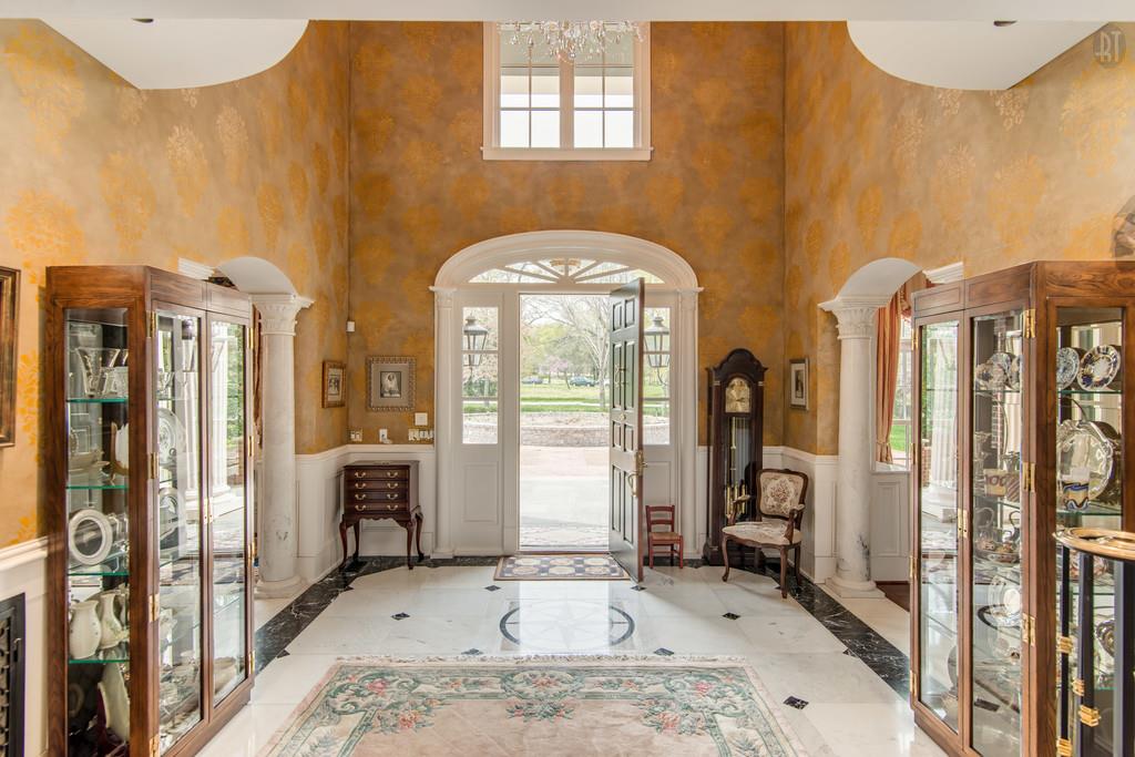 For Sale: 1308 Page Rd Nashville, TN 37205