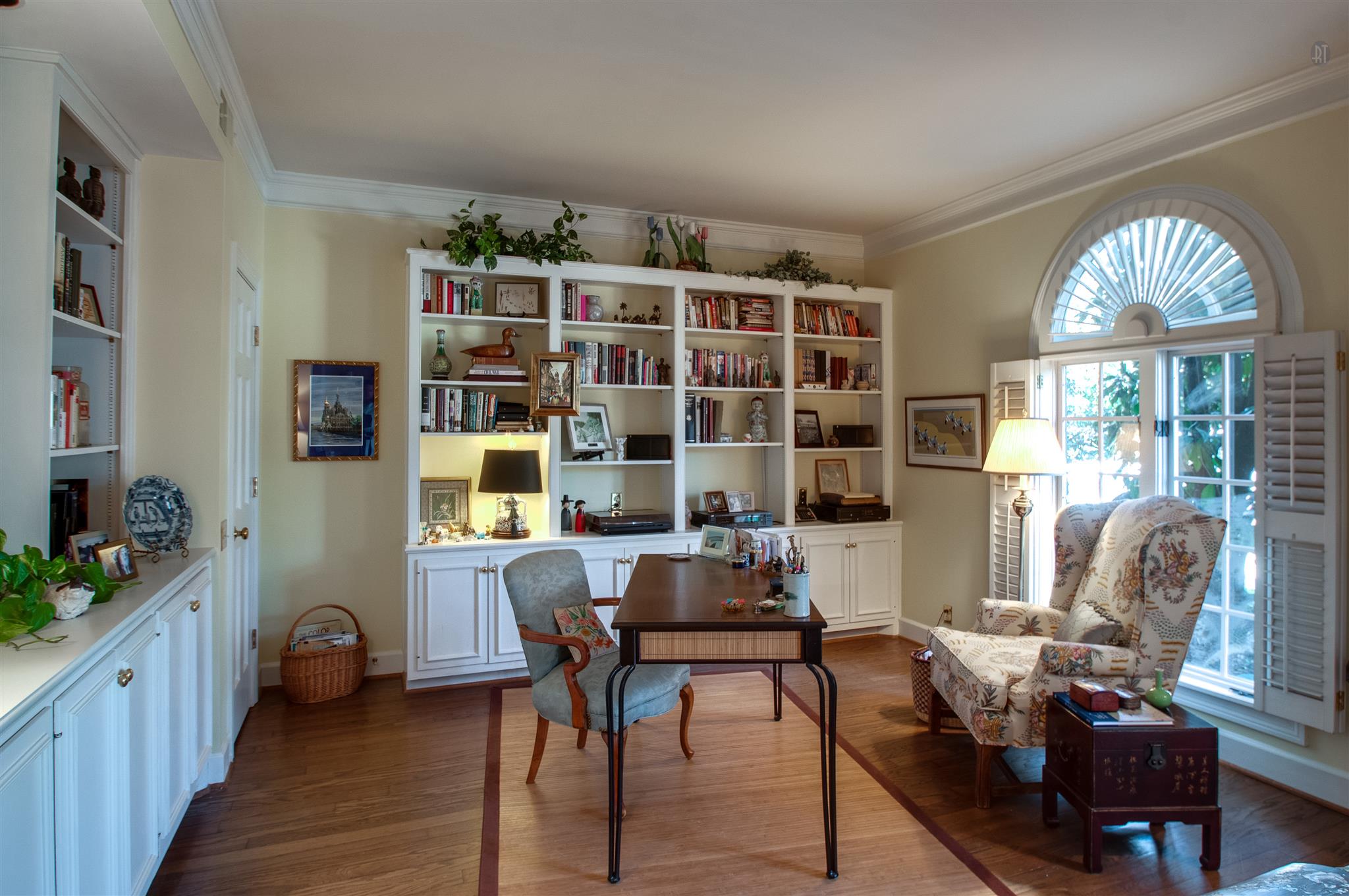 For Sale: 3737 W End Ave #106 Nashville, TN 37205