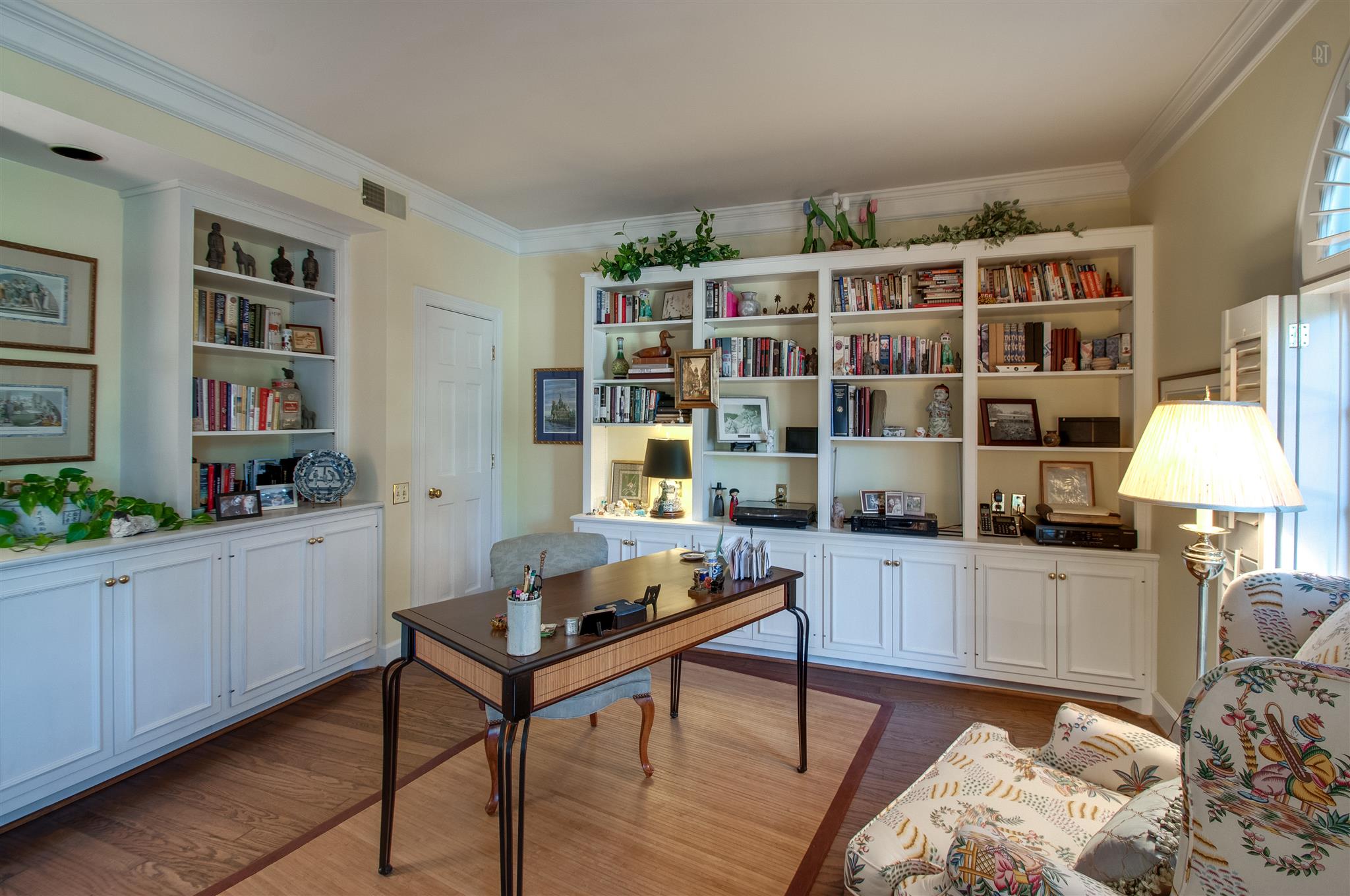 For Sale: 3737 W End Ave #106 Nashville, TN 37205