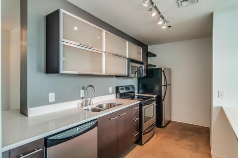 1016 Granada Ave