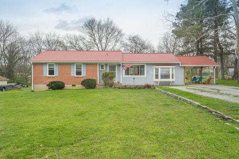 301 Linda Ln