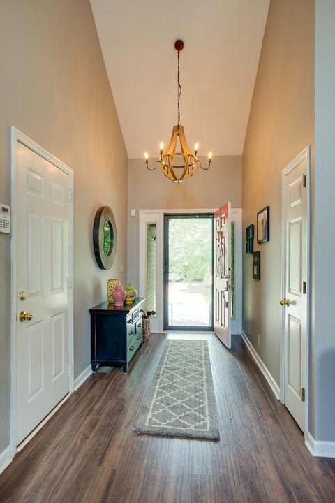 313 Burgandy Hill Trl