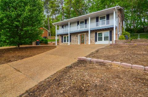 3514 Sanford Ave