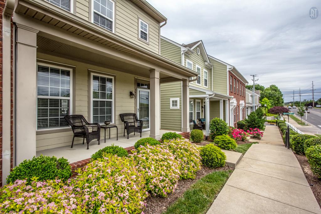 5452 Edmondson Pike, Nashville TN 37211