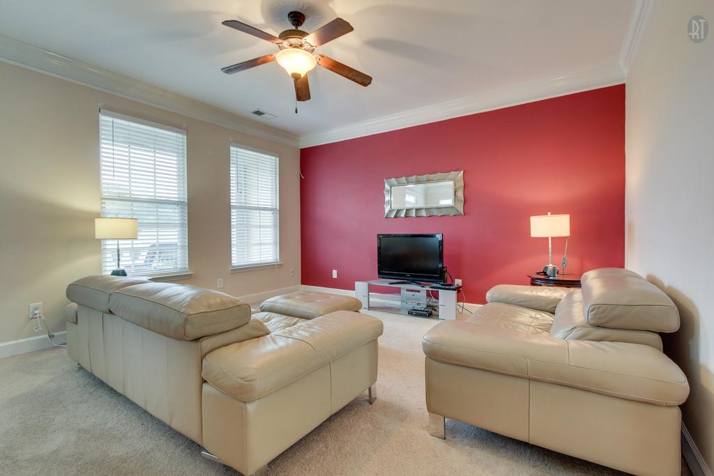 5452 Edmondson Pike, Nashville TN 37211