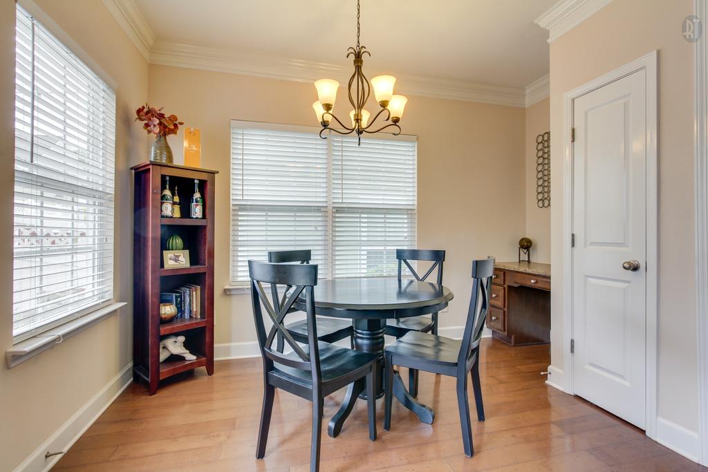 5452 Edmondson Pike, Nashville TN 37211