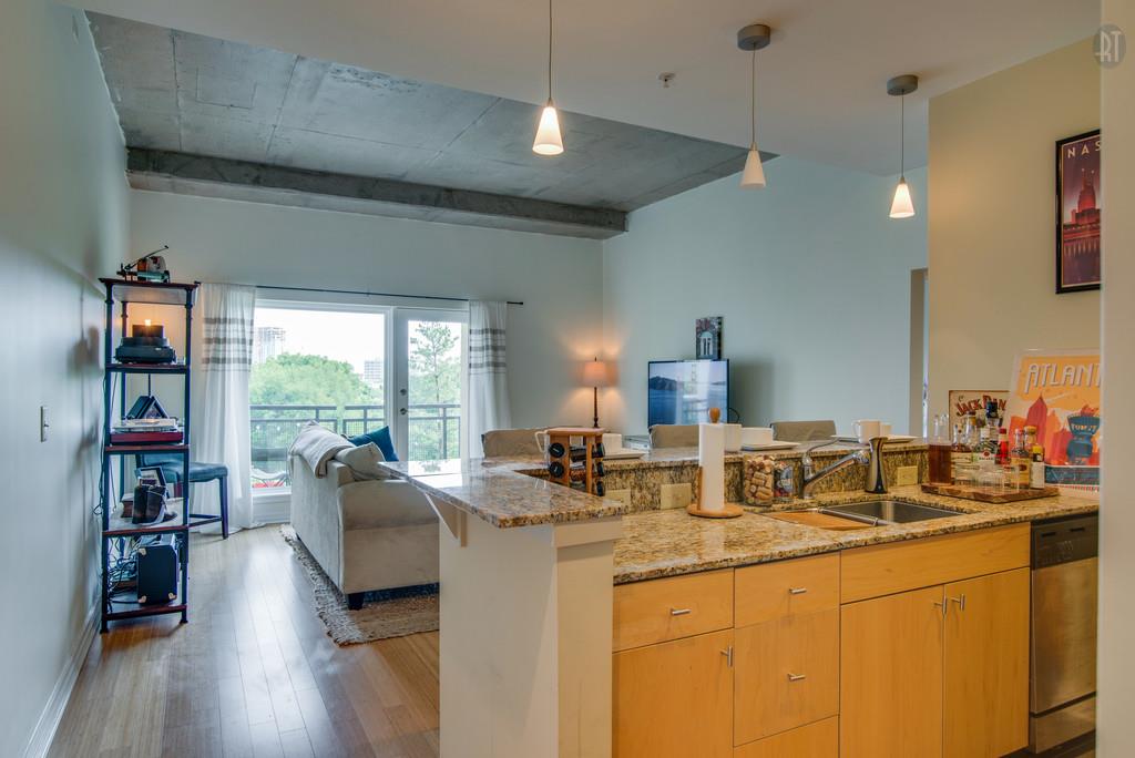 For Sale: 1101 18th Ave S #APT 509 Nashville, TN 37212