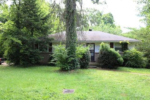 2928 Ironwood