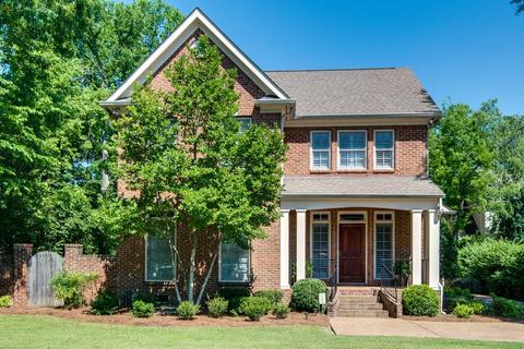 1901 Kimbark Dr