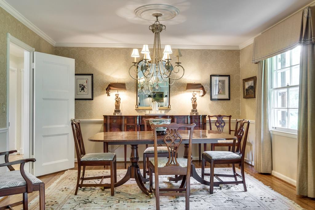 For Sale: 4300 Beekman Dr Nashville, TN 37215