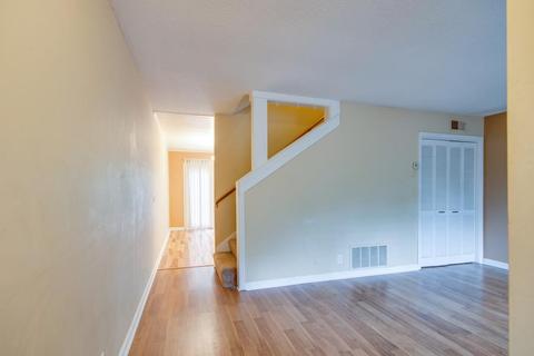 118 Lorraine Dr