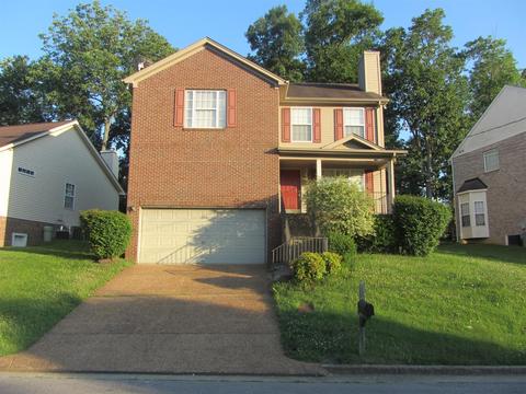 2852 Creekview Dr