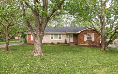 1305 Glengoyne Pl