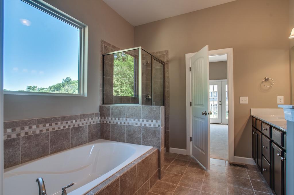 226 Saint Andrews Dr