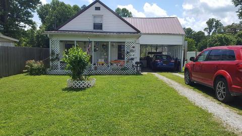 413 Circle Dr
