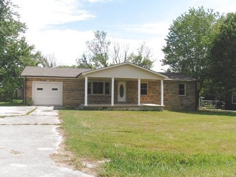 413 Circle Dr