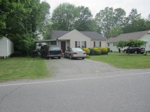 413 Circle Dr