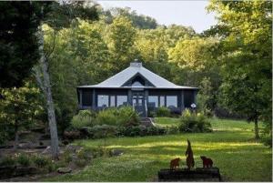 For Sale: 1131 Reagan Valley Rd Tellico Plains, TN 37385