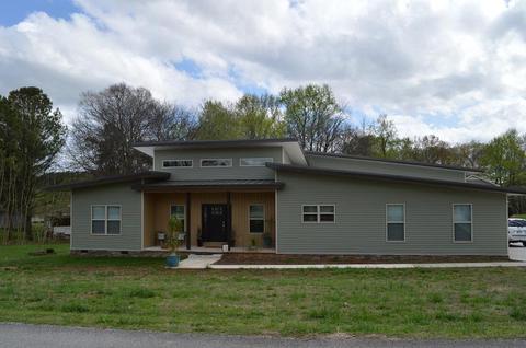 207 Country Estates Dr