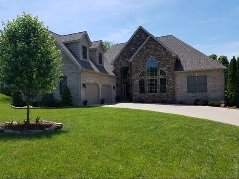 405 Emerald Chase Cir