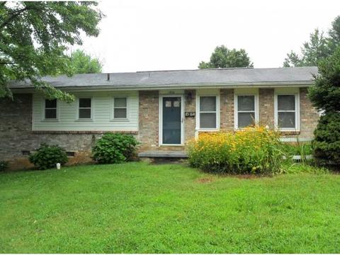 1217 Meadowview Ave