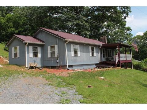 112 Kelly Ln