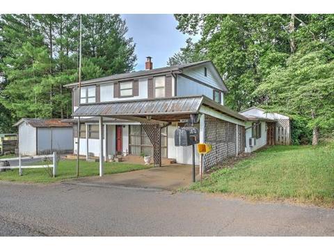 112 Kelly Ln